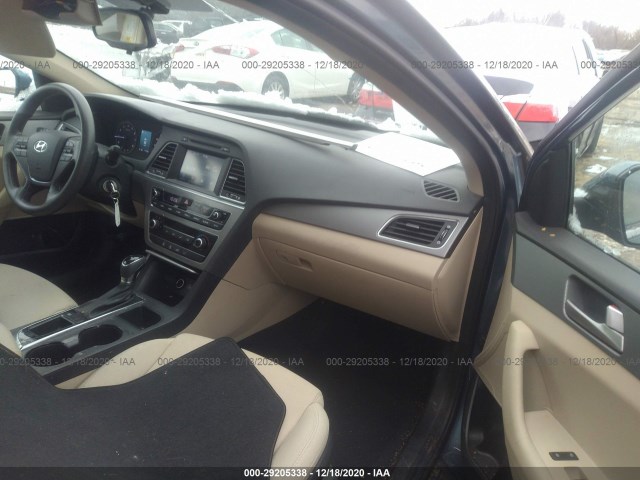 Photo 4 VIN: 5NPE24AF1HH525769 - HYUNDAI SONATA 