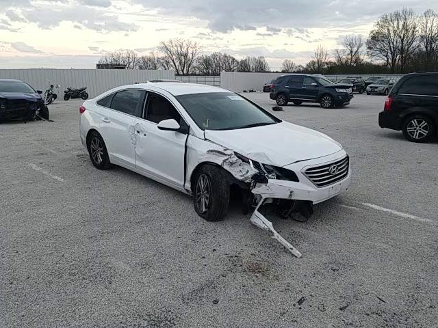 Photo 10 VIN: 5NPE24AF1HH527506 - HYUNDAI SONATA SE 