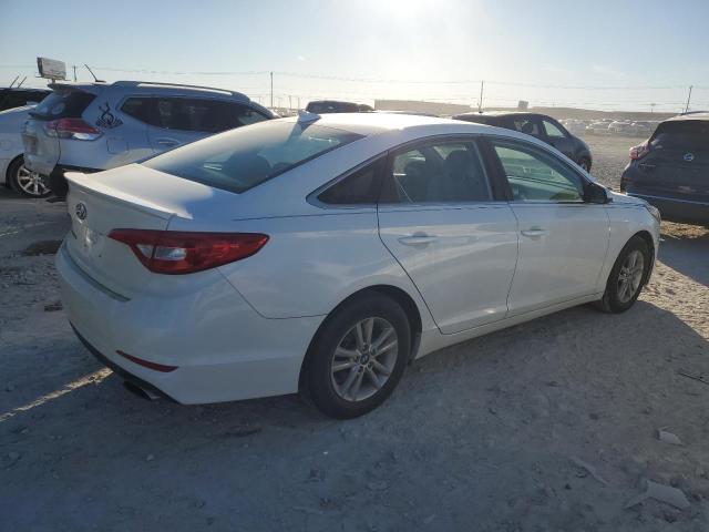 Photo 2 VIN: 5NPE24AF1HH535427 - HYUNDAI SONATA SE 