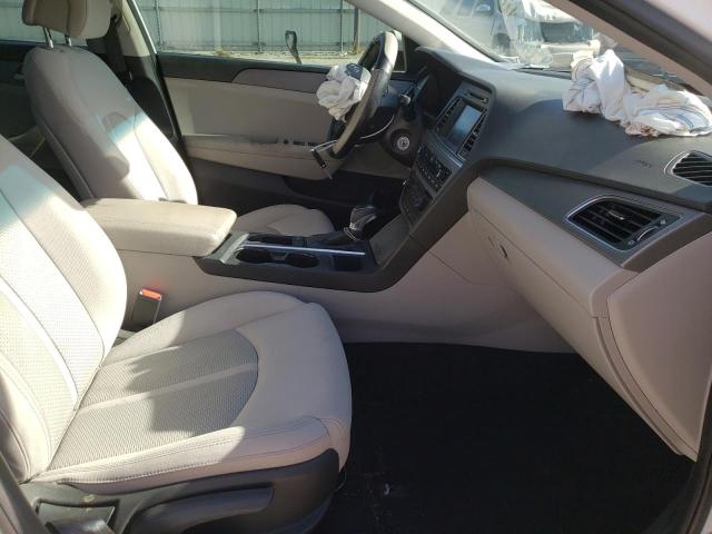 Photo 4 VIN: 5NPE24AF1HH550655 - HYUNDAI SONATA SE 