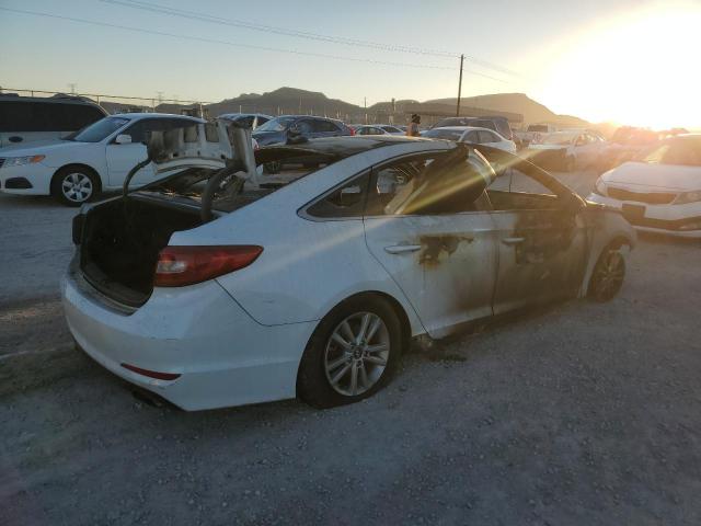 Photo 2 VIN: 5NPE24AF1HH552941 - HYUNDAI SONATA 