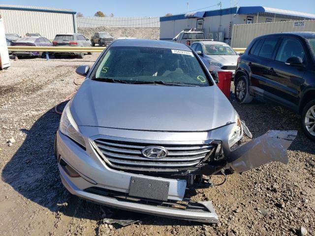 Photo 4 VIN: 5NPE24AF1HH555483 - HYUNDAI SONATA 