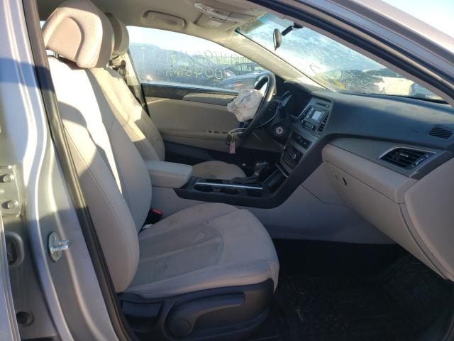 Photo 4 VIN: 5NPE24AF1HH561123 - HYUNDAI SONATA SE 