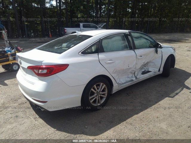 Photo 3 VIN: 5NPE24AF1HH566337 - HYUNDAI SONATA 