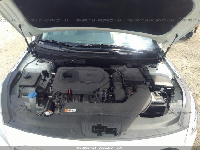 Photo 9 VIN: 5NPE24AF1HH566337 - HYUNDAI SONATA 