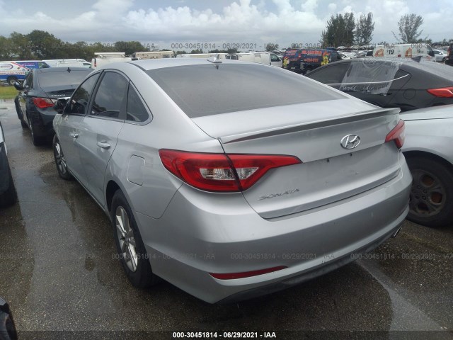 Photo 2 VIN: 5NPE24AF1HH567617 - HYUNDAI SONATA 