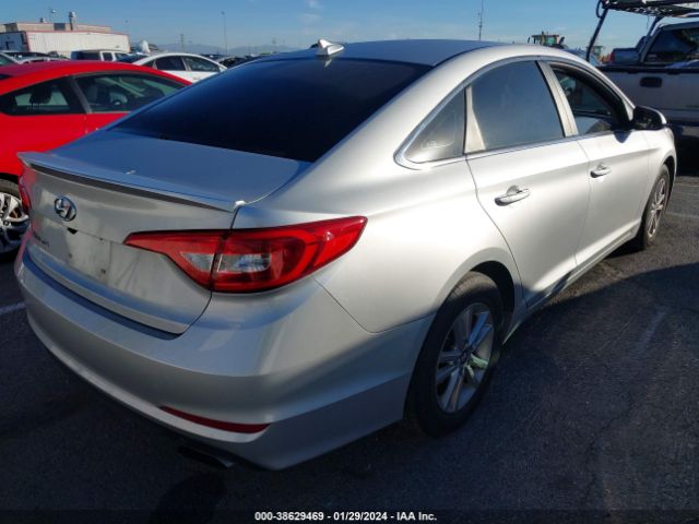 Photo 3 VIN: 5NPE24AF1HH570906 - HYUNDAI SONATA 