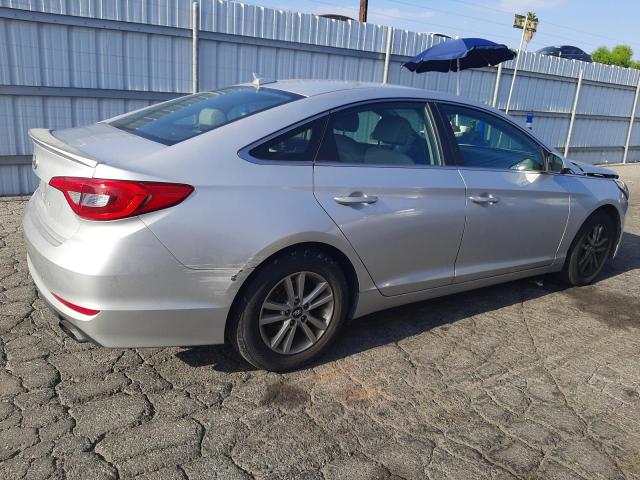 Photo 2 VIN: 5NPE24AF1HH579430 - HYUNDAI SONATA SE 