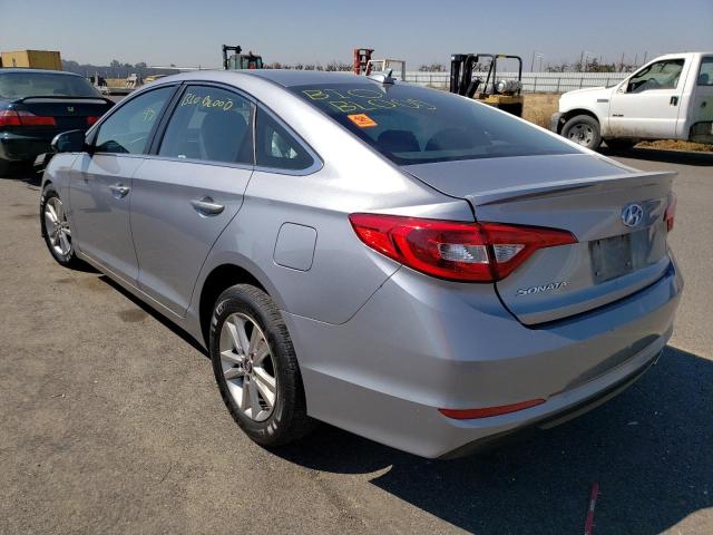 Photo 2 VIN: 5NPE24AF1HH581629 - HYUNDAI SONATA SE 