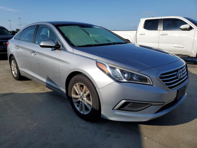 Photo 3 VIN: 5NPE24AF1HH582389 - HYUNDAI SONATA SE 