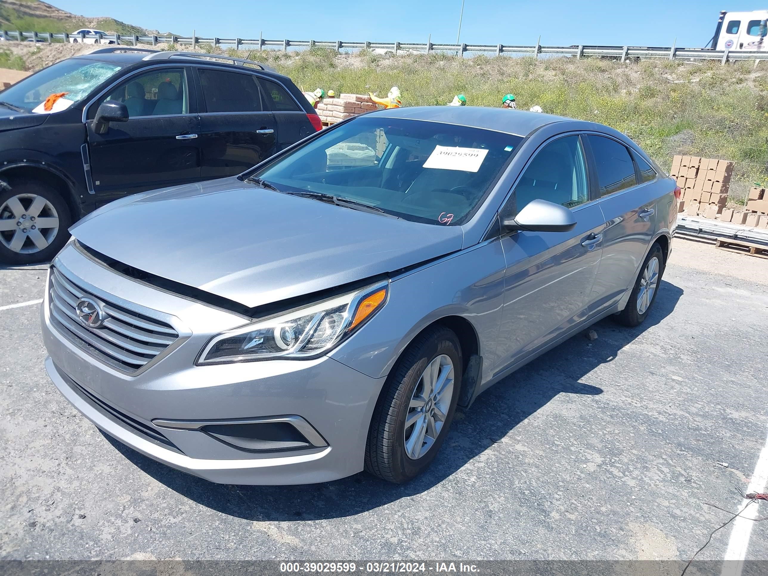 Photo 1 VIN: 5NPE24AF1HH584210 - HYUNDAI SONATA 