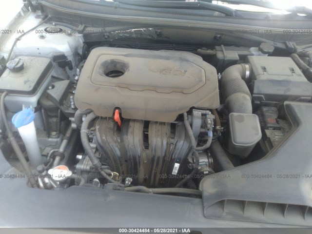 Photo 9 VIN: 5NPE24AF1JH611086 - HYUNDAI SONATA 