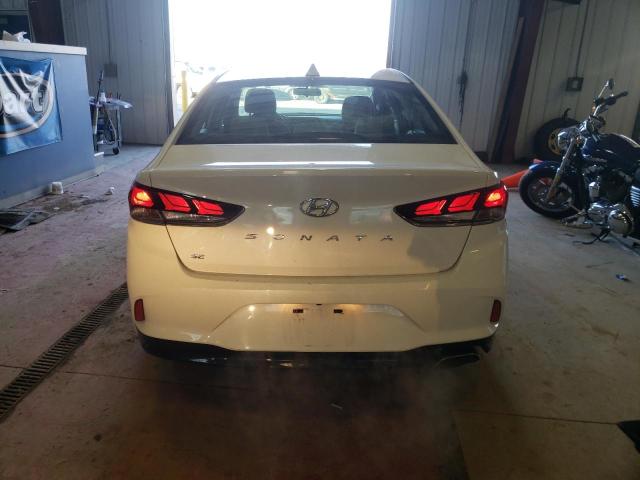 Photo 5 VIN: 5NPE24AF1JH637526 - HYUNDAI SONATA SE 