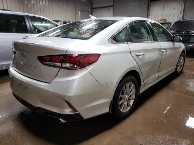 Photo 3 VIN: 5NPE24AF1JH643813 - HYUNDAI SONATA SE 