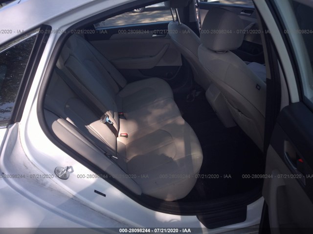 Photo 7 VIN: 5NPE24AF1JH652303 - HYUNDAI SONATA 