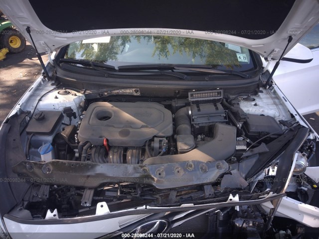 Photo 9 VIN: 5NPE24AF1JH652303 - HYUNDAI SONATA 