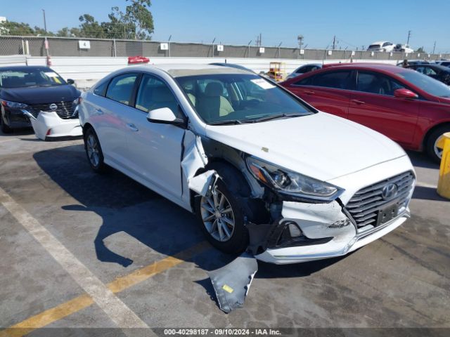 Photo 0 VIN: 5NPE24AF1JH654097 - HYUNDAI SONATA 