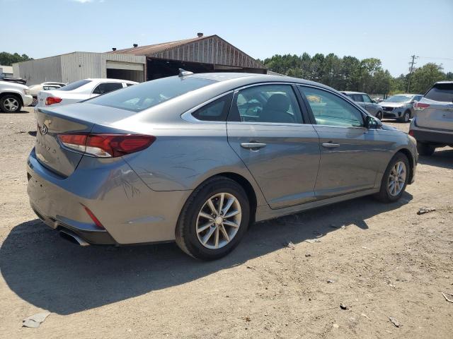 Photo 2 VIN: 5NPE24AF1JH657307 - HYUNDAI SONATA SE 