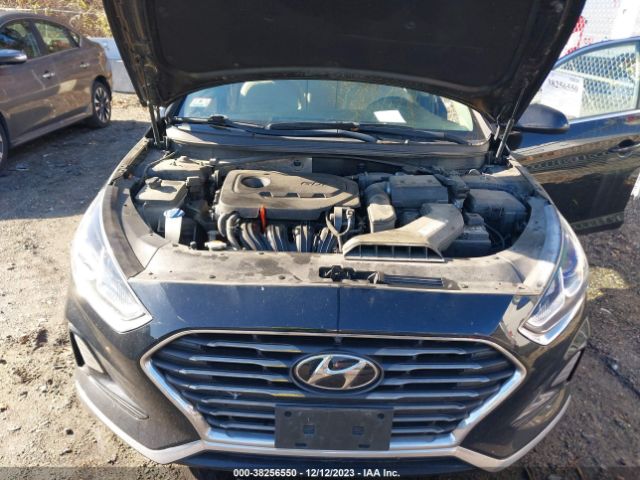 Photo 9 VIN: 5NPE24AF1JH661972 - HYUNDAI SONATA 