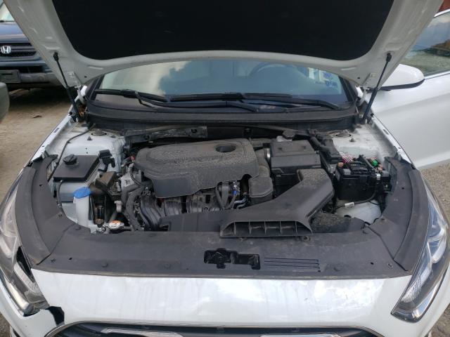 Photo 6 VIN: 5NPE24AF1JH668355 - HYUNDAI SONATA SE 