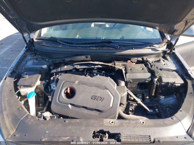 Photo 9 VIN: 5NPE24AF1JH668369 - HYUNDAI SONATA 