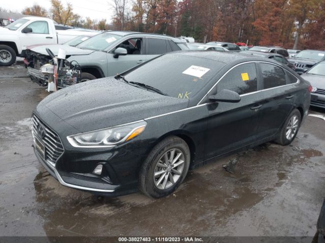 Photo 1 VIN: 5NPE24AF1JH669330 - HYUNDAI SONATA 