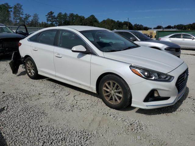 Photo 3 VIN: 5NPE24AF1JH674530 - HYUNDAI SONATA SE 