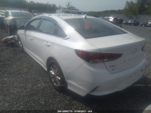 Photo 2 VIN: 5NPE24AF1JH682448 - HYUNDAI SONATA 