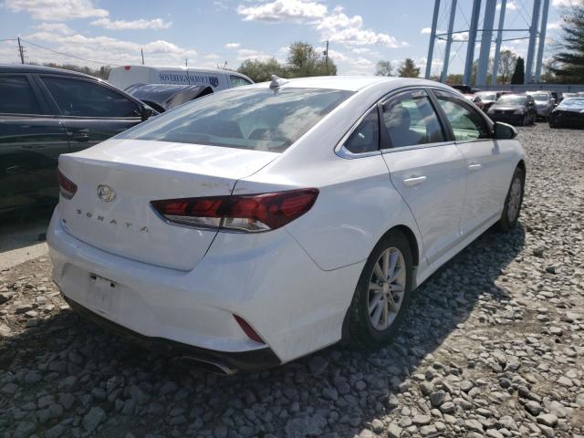 Photo 3 VIN: 5NPE24AF1JH682451 - HYUNDAI SONATA SE 