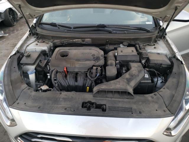 Photo 10 VIN: 5NPE24AF1JH684653 - HYUNDAI SONATA SE 