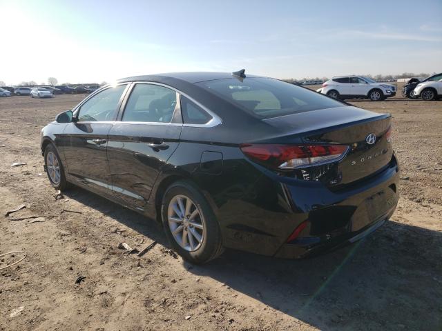 Photo 2 VIN: 5NPE24AF1JH693062 - HYUNDAI SONATA SE 