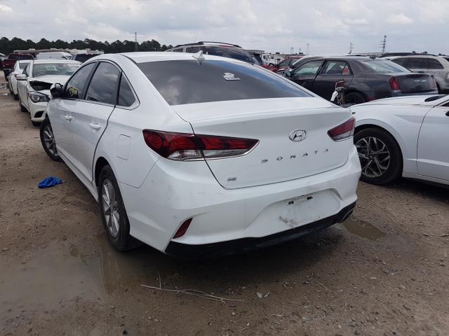 Photo 2 VIN: 5NPE24AF1JH693675 - HYUNDAI SONATA SE 