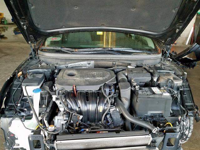 Photo 6 VIN: 5NPE24AF1JH695250 - HYUNDAI SONATA SE 