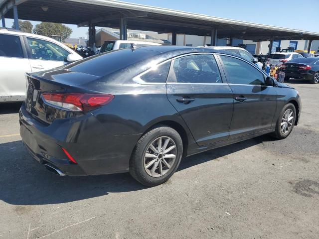 Photo 2 VIN: 5NPE24AF1JH698245 - HYUNDAI SONATA SE 