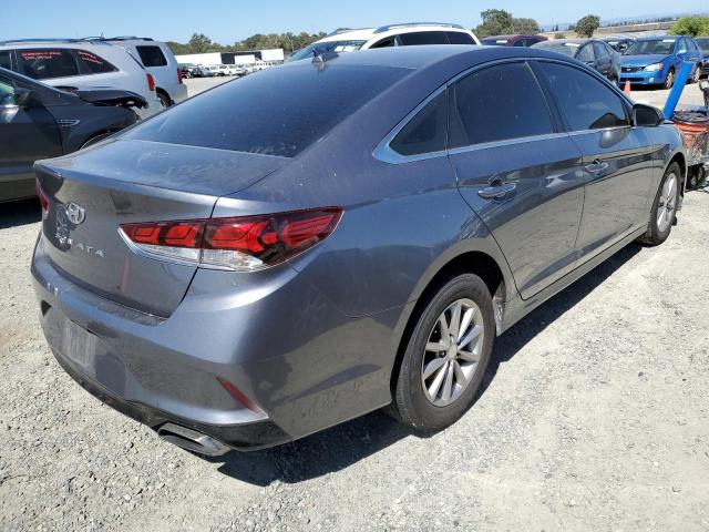 Photo 3 VIN: 5NPE24AF1JH699217 - HYUNDAI SONATA SE 