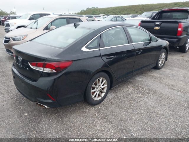 Photo 3 VIN: 5NPE24AF1JH722933 - HYUNDAI SONATA 