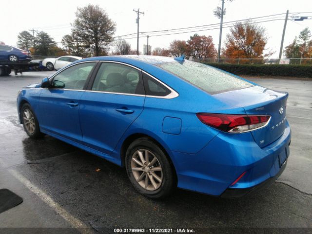 Photo 2 VIN: 5NPE24AF1KH743900 - HYUNDAI SONATA 