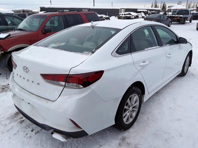 Photo 3 VIN: 5NPE24AF1KH744867 - HYUNDAI SONATA SE 