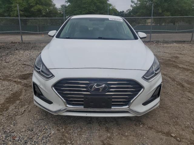 Photo 4 VIN: 5NPE24AF1KH744870 - HYUNDAI SONATA SE 