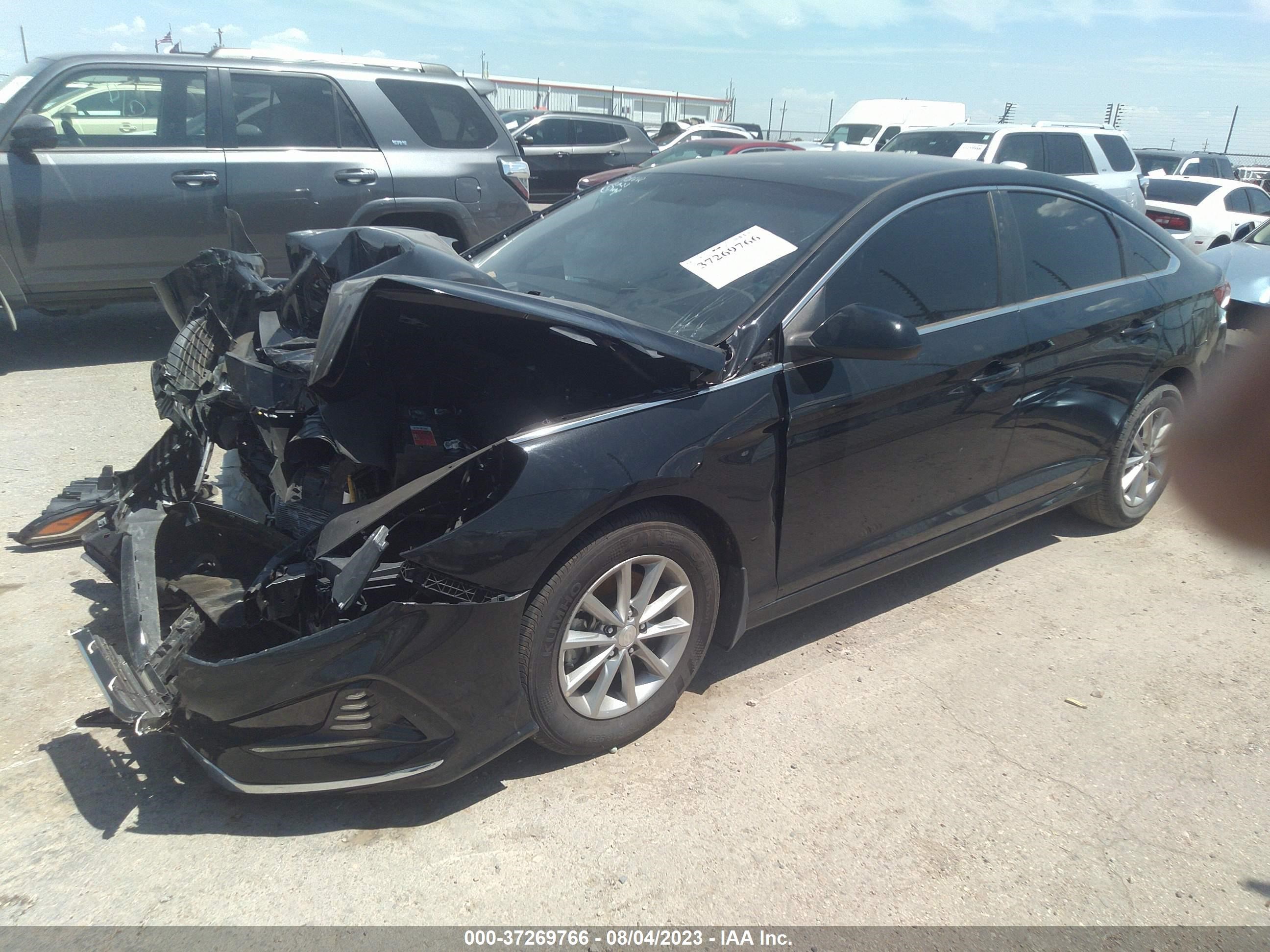 Photo 1 VIN: 5NPE24AF1KH752113 - HYUNDAI SONATA 