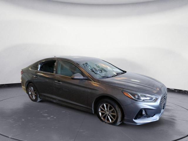 Photo 3 VIN: 5NPE24AF1KH772877 - HYUNDAI SONATA SE 