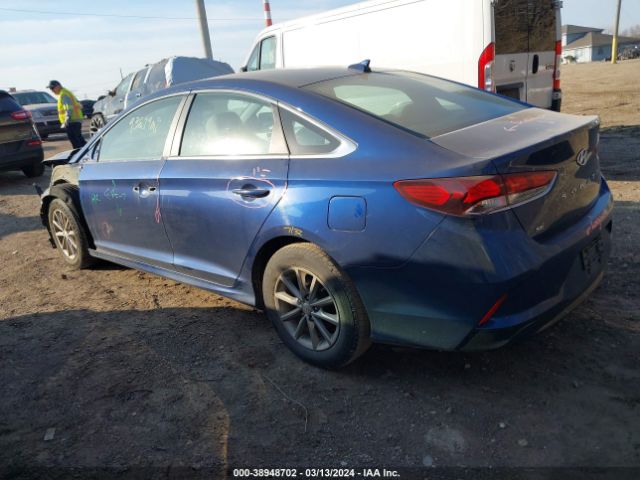 Photo 2 VIN: 5NPE24AF1KH800421 - HYUNDAI SONATA 