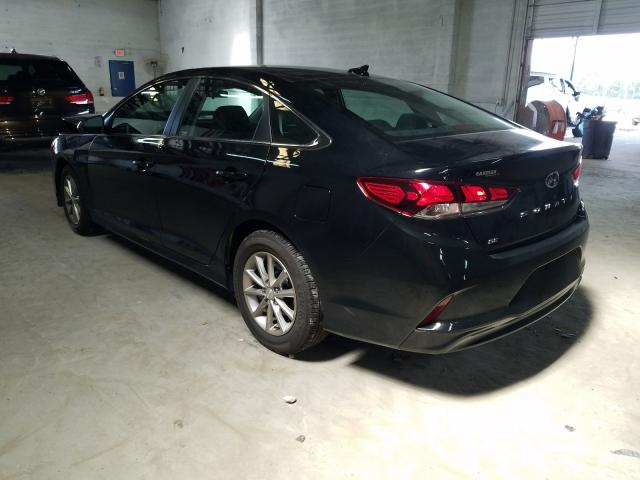 Photo 2 VIN: 5NPE24AF1KH802265 - HYUNDAI SONATA SE 