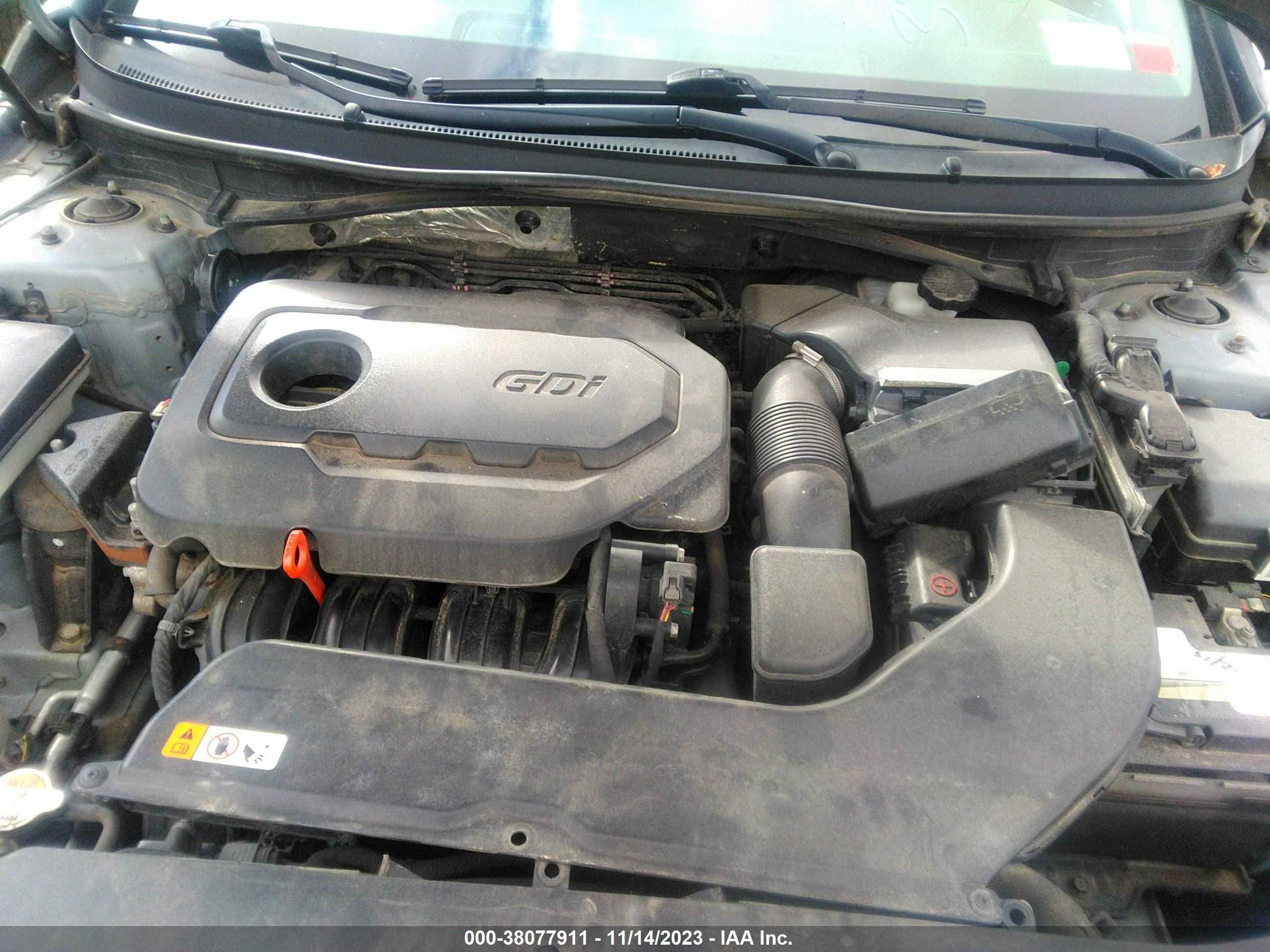 Photo 9 VIN: 5NPE24AF2FH000829 - HYUNDAI SONATA 