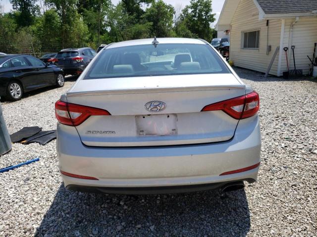 Photo 5 VIN: 5NPE24AF2FH002418 - HYUNDAI SONATA SE 