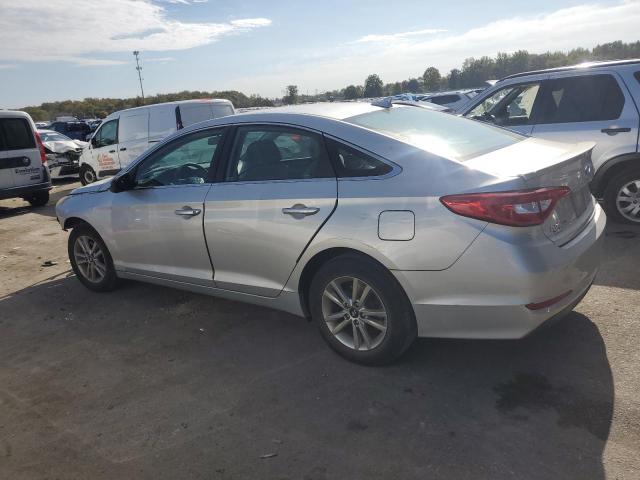 Photo 1 VIN: 5NPE24AF2FH018229 - HYUNDAI SONATA 