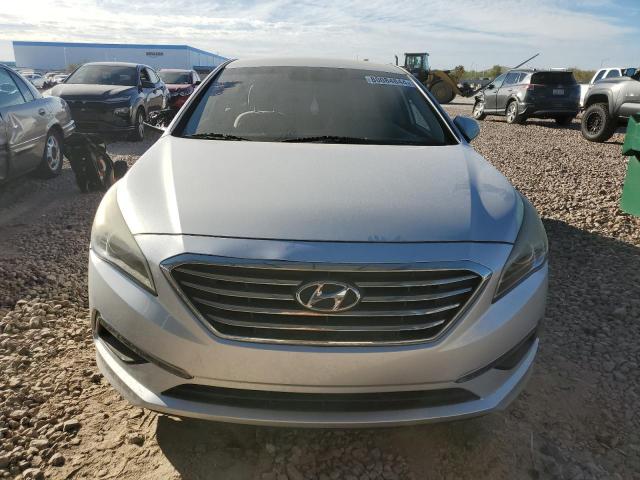 Photo 4 VIN: 5NPE24AF2FH019526 - HYUNDAI SONATA SE 