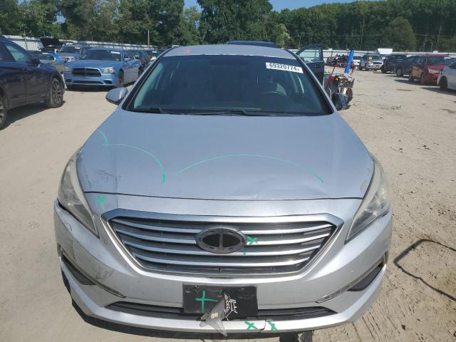 Photo 4 VIN: 5NPE24AF2FH019834 - HYUNDAI SONATA SE 