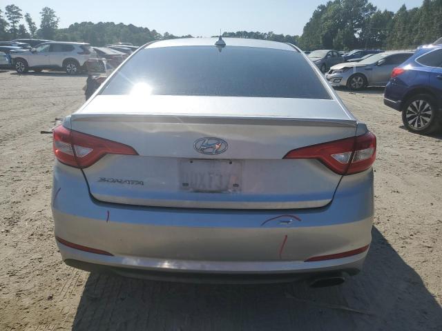 Photo 5 VIN: 5NPE24AF2FH019834 - HYUNDAI SONATA SE 