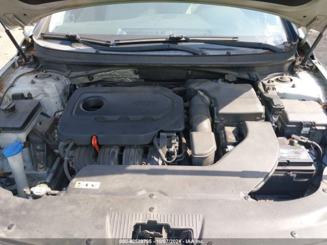 Photo 9 VIN: 5NPE24AF2FH020479 - HYUNDAI SONATA 